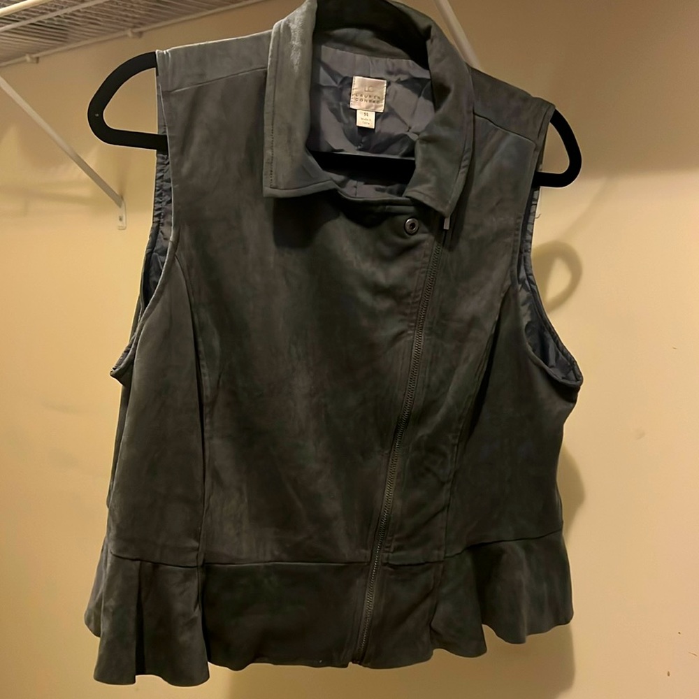 Lauren Conrad sleeveless top